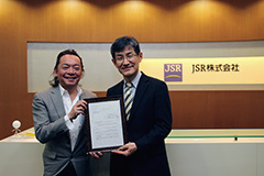 Mr. Tetsuya Ando, Chief Representative of Fathering Japan (left), and Mr. Yasufumi Fujii, JSR Officer 