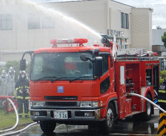 JSR千葉工場(当時)における総合防災訓練の様子の写真